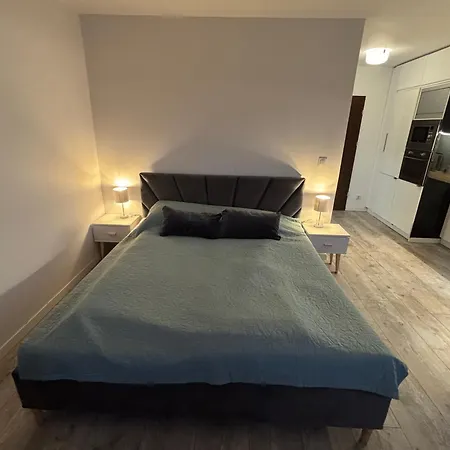 Champion-free Parking-pościel Hotelowa * Szczecin