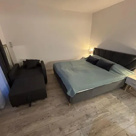 Champion-free Parking-pościel Hotelowa * Szczecin