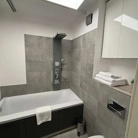 Apartament Champion-free Parking-pościel Hotelowa *